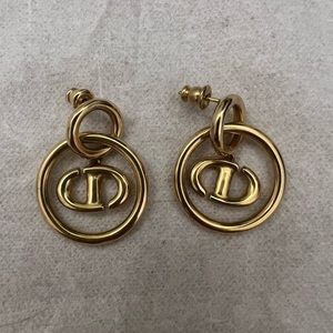DIOR - The CD Navy earrings